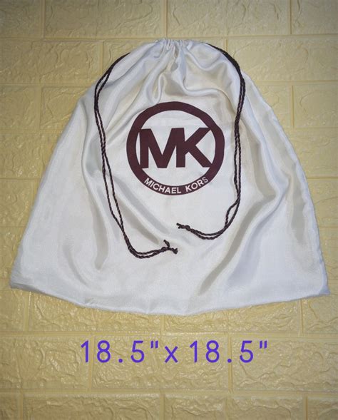 michael kors dust bag missing.